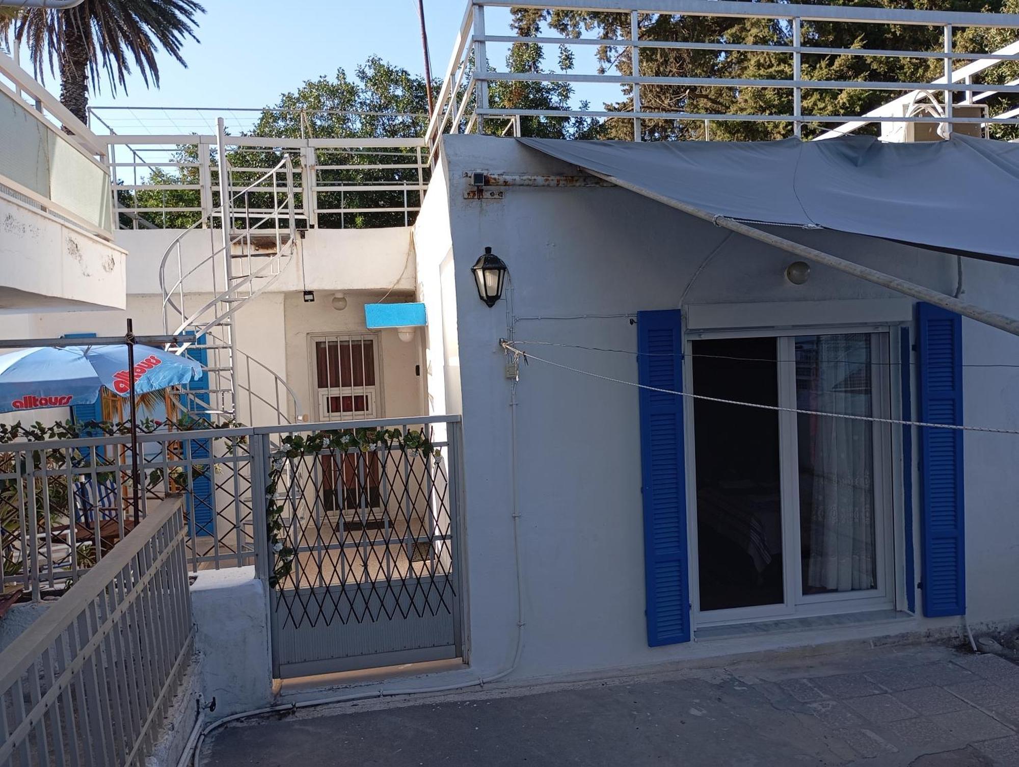 Y.m.apartment Rhodes City